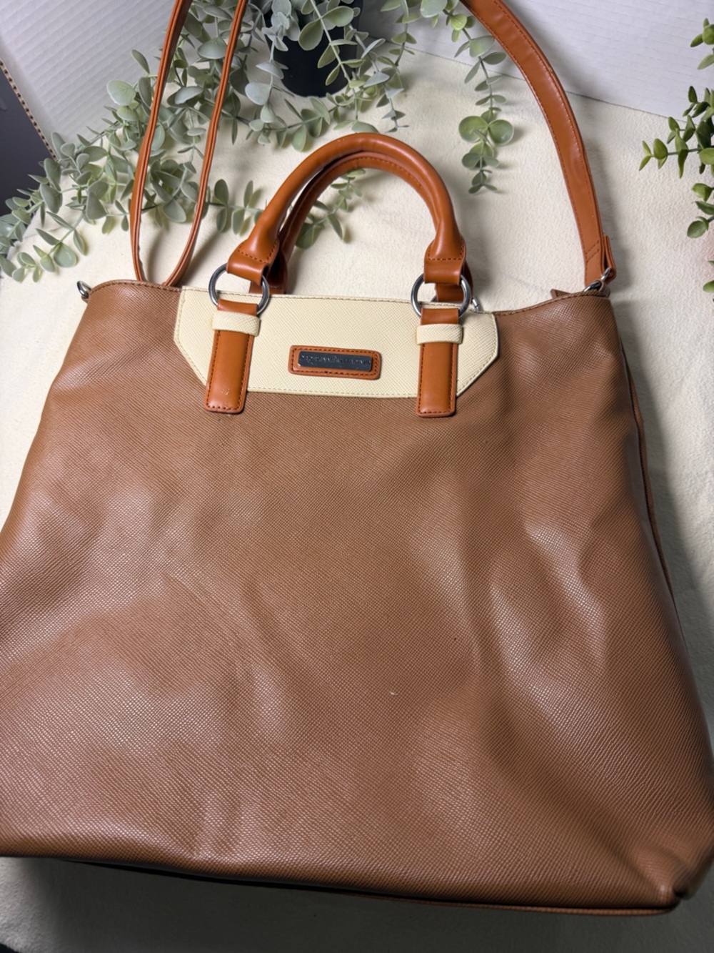 Adrienne Vittadini Brown & Cream Tote Bag Large Work Shoulder Bag Everyday Purse